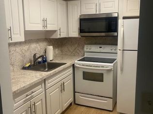 90 Mansfield Dr #C, Boca Raton, FL 33434