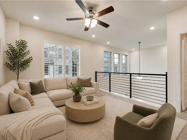 4526 Mona Lisa Ln — Photo 6
