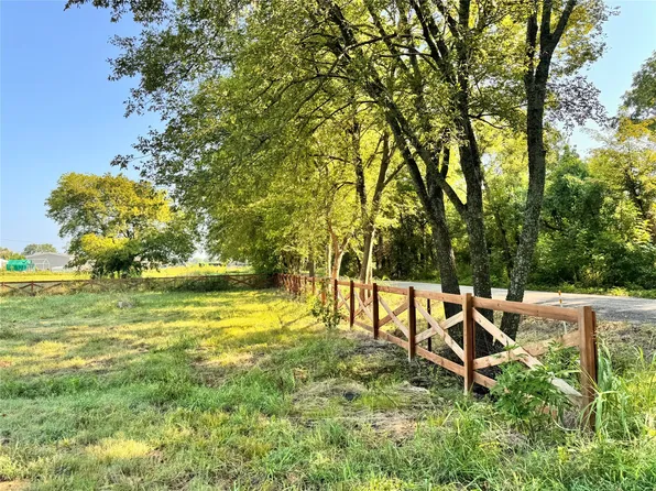 383 Rscr #1605, Pt, TX 75472