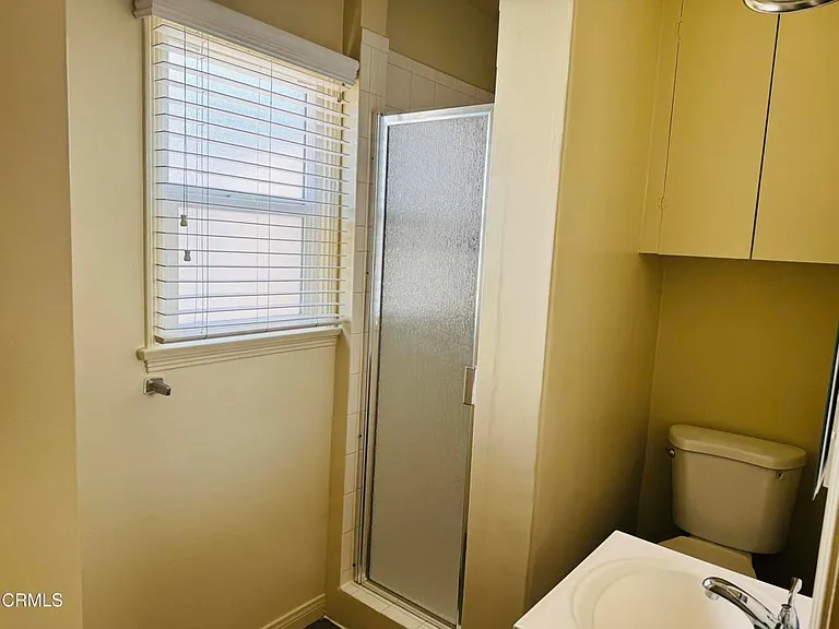 9173 1/2 E Las Tunas Dr — Photo 5