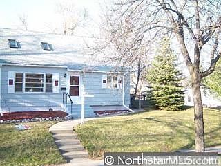 1st image of 923 Orchard Ave