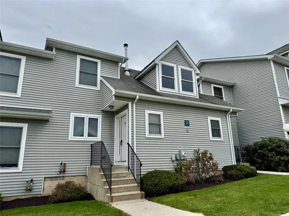 100 BONIFACE Drive #15C, Pine Bush, NY 12566