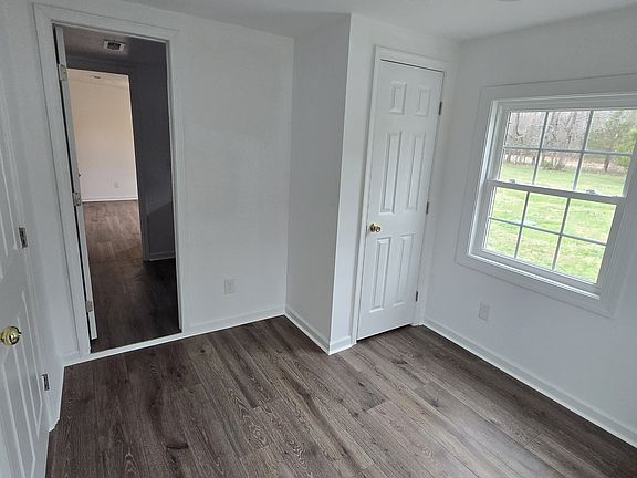 5th image of 2576 Twiford Rd