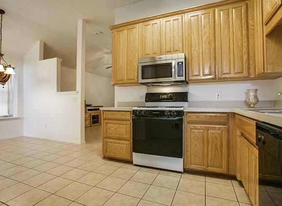 4th image of 9232 Ivy Way Ct
