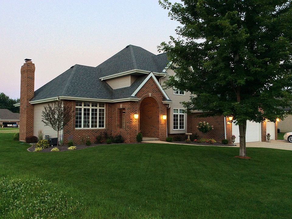 1st image of 140 Barrington Dr