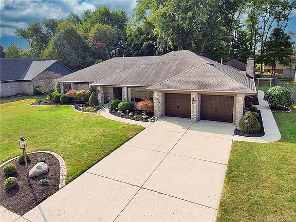 2nd image of 3879 Shagbark Ln
