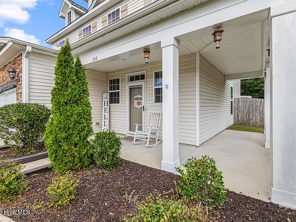 4th image of 106 Mullholland Place