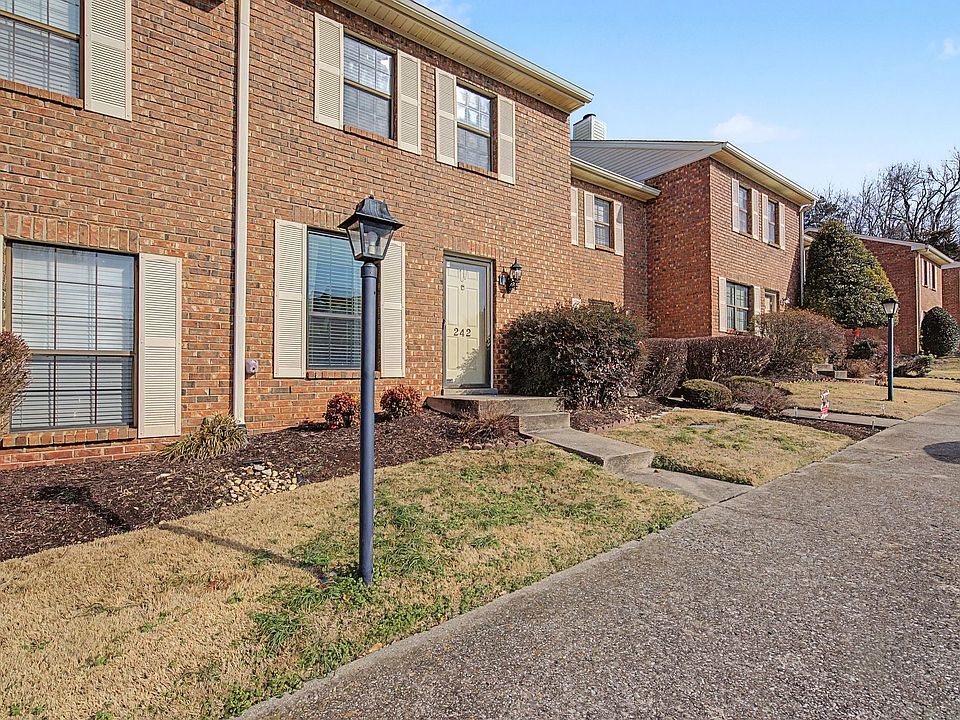 1st image of 242 Thistle Ln Unit 242