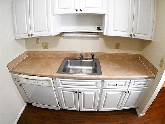 5th image of 4335 Aegean Dr APT 134A