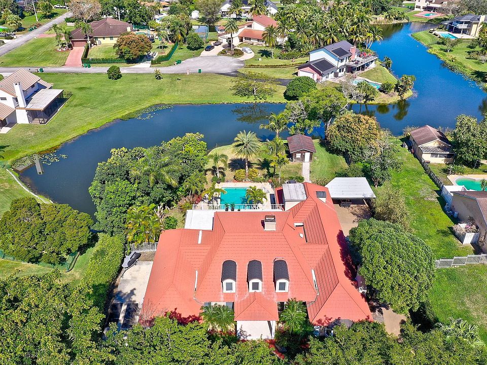 1st image of 11651 SW 22nd Court