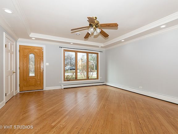 2nd image of 8403 Mansfield Ave
