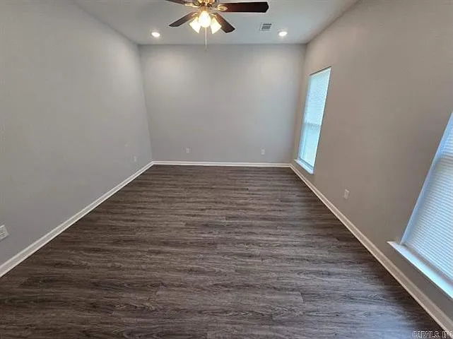 3 bed, 1248 sqft, $1,500 — Photo 2
