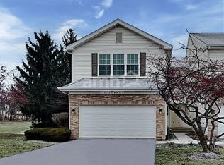 2343 Stoughton Cir, Aurora, IL 60502