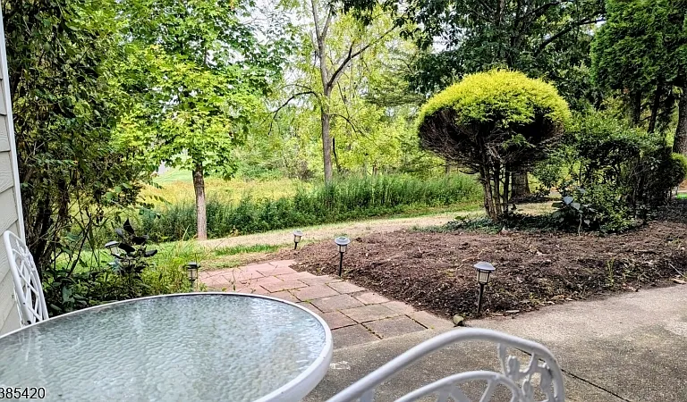 13 Stryker Ct — Photo 17