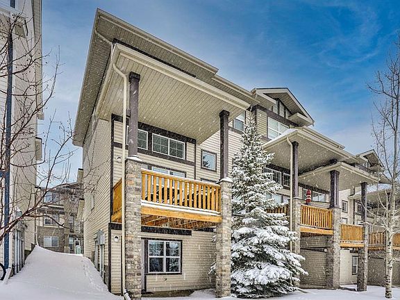 3rd image of 39 W Panatella Rd NW