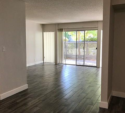 2nd image of 808 Comet Dr #3-G