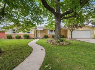 413 E Morningside St, Springfield, MO 65807