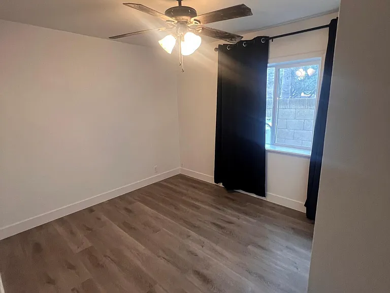 6530 S Farmer Ave — Photo 18