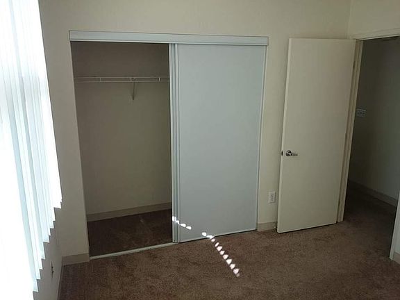 4th image of 535 S Market St #4-305