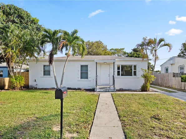 810 El Vedado, West Palm Beach, FL 33405