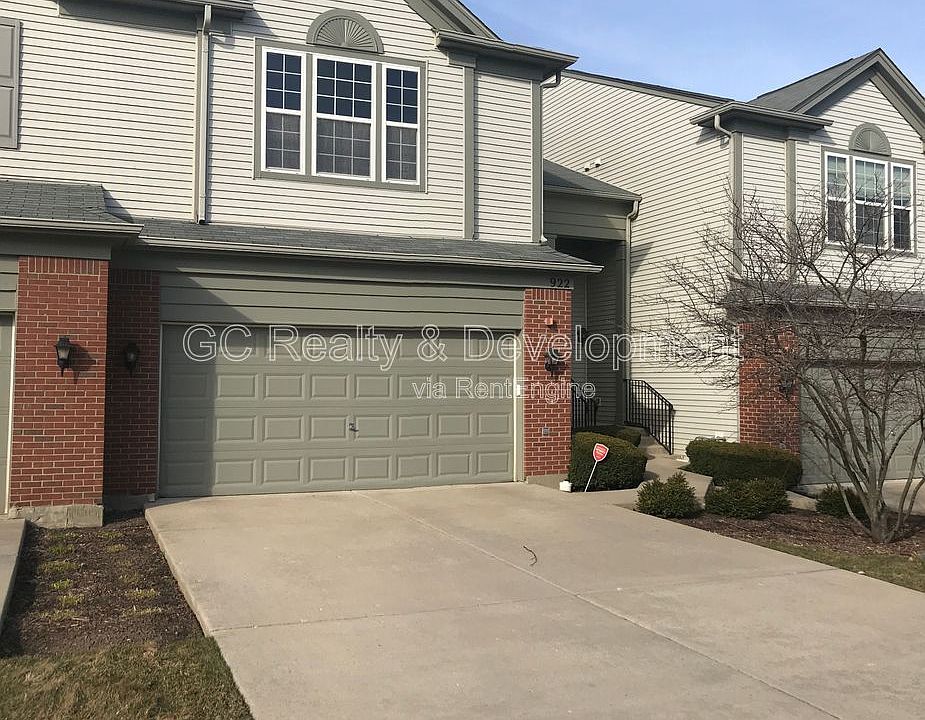 1st image of 922 Kings Canyon Dr