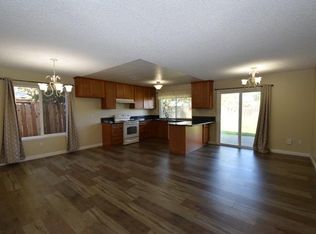 10219 Rockingham Dr, Sacramento, CA 95827