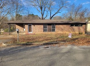 2237 Maple Ave, Florence, AL 35630