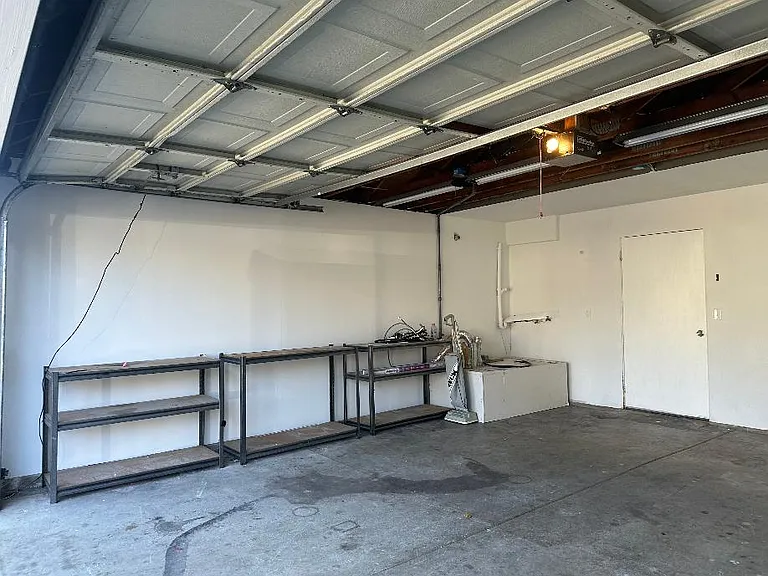528 Fuchsia Dr — Photo 44