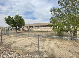 1026 E Mallon Dr, Pueblo, CO 81007