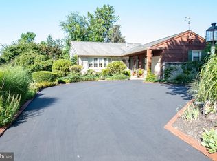 318 Bel Air Rd, Southampton, PA 18966