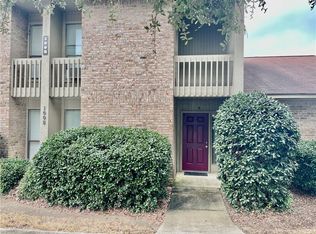 1008 Stonegate Dr APT B, Auburn, AL 36832