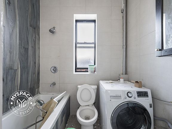 4th image of 641 Saint Marks Ave APT 3H