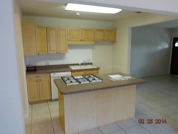 3rd image of 6067 2nd Ave S