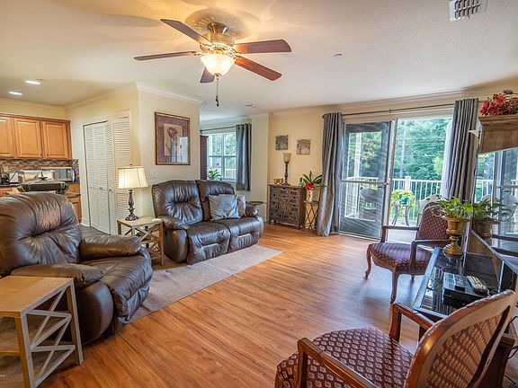 4th image of 8162 Southern Pines Dr
