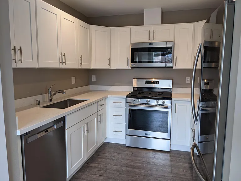 301 W North Bend Way #201 — Photo 4