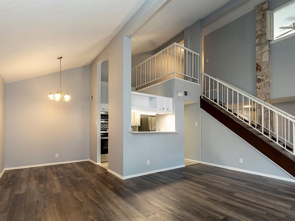 1st image of 14303 Indian Wood #1