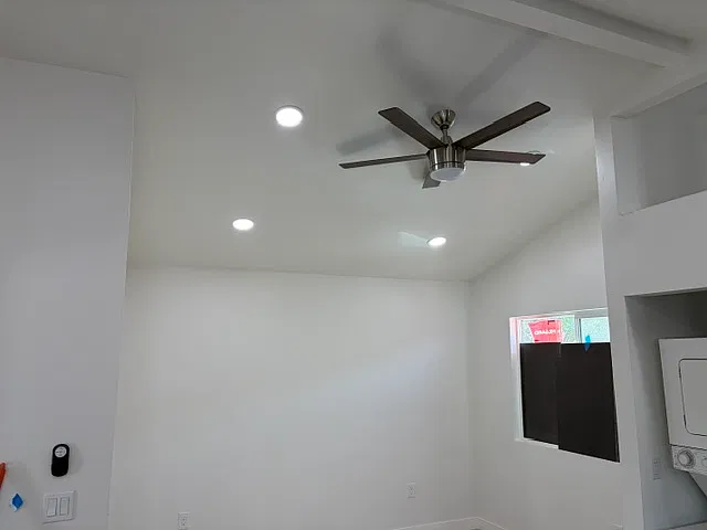 1 bed, 480 sqft, $2,025 — Photo 3