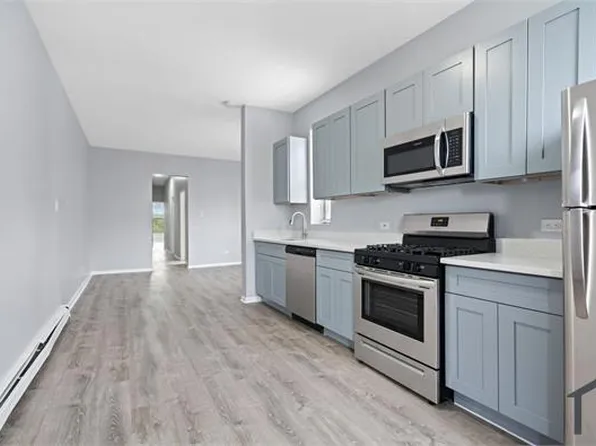 4522 S Vincennes Ave Floor 1, Chicago, IL 60653