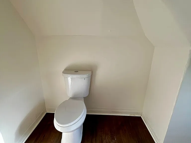 5338 S Salina St #3 — Photo 13