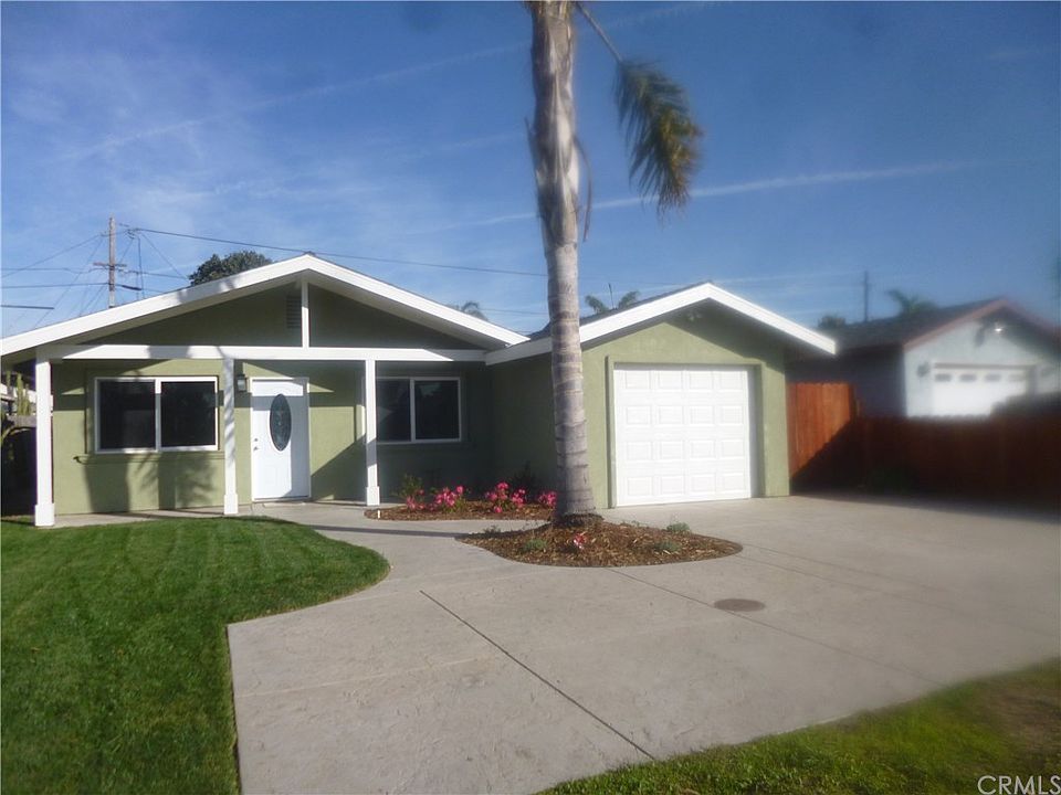 1st image of 2279 La Verne Ave