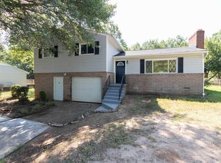 110 E Belvedere Rd, Greenville, SC 29605