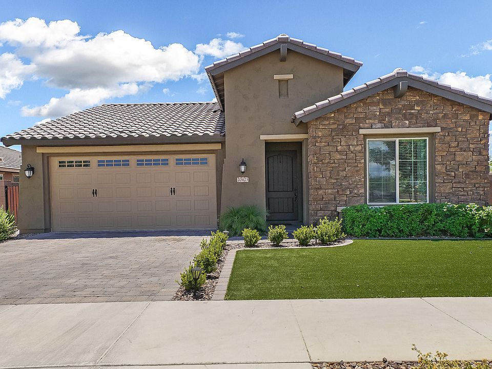 1st image of 20423 E Carriage Way