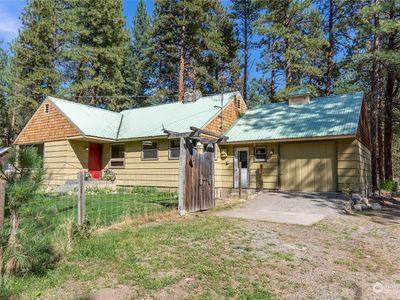 424 A W Chewuch Rd, Winthrop, WA, 98862