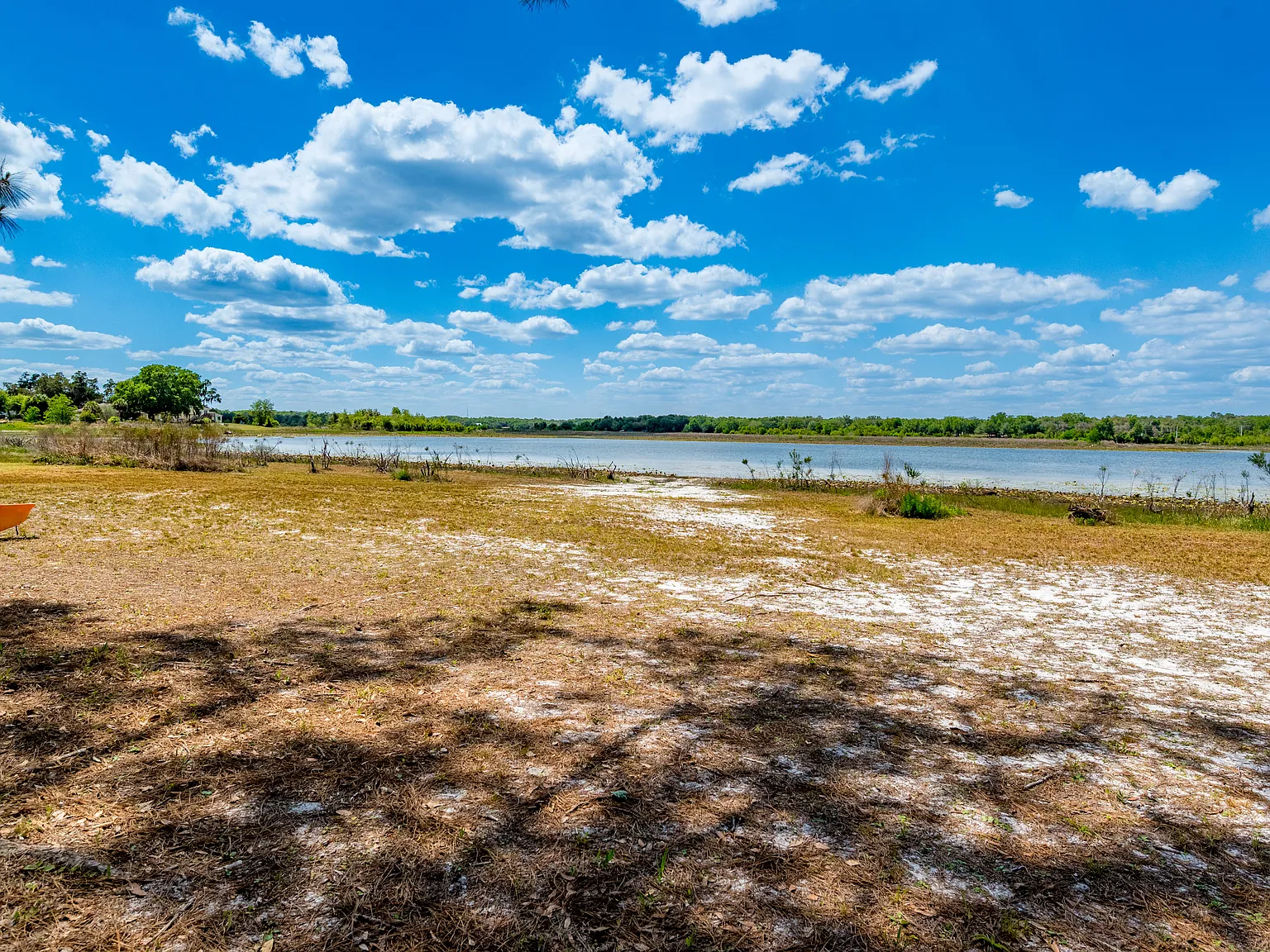 E Cowpen Lake Rd, Hawthorne — Photo 2