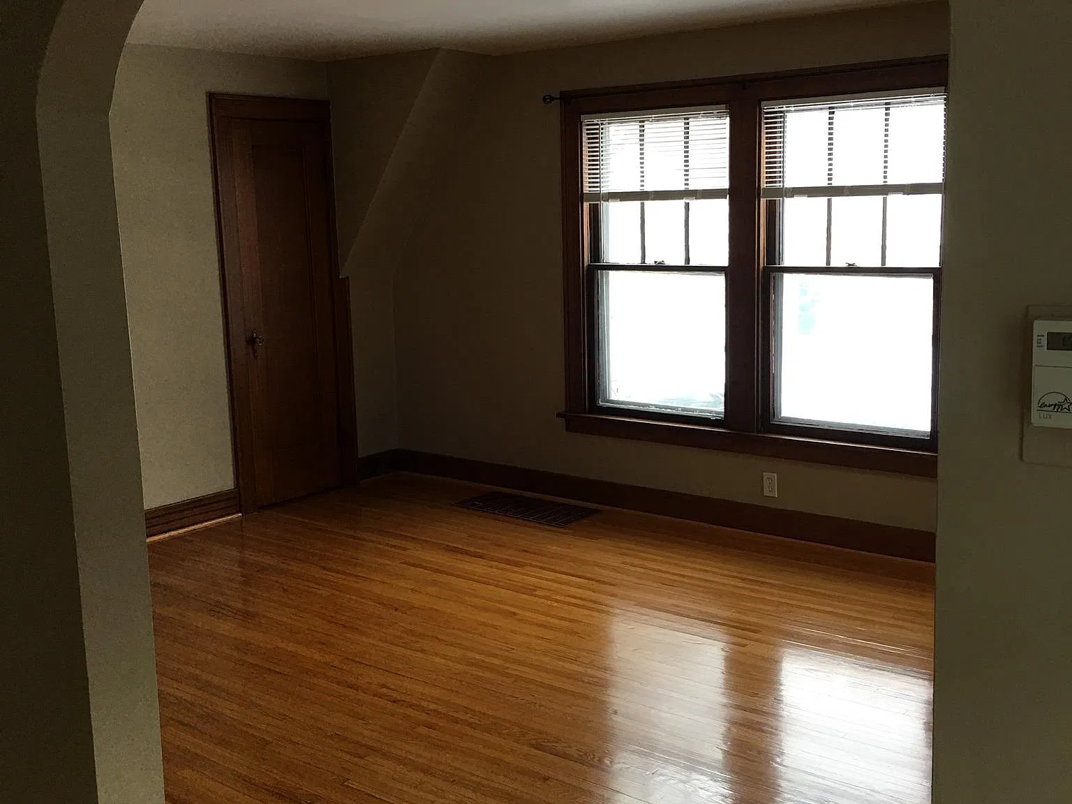 2 bed, 800 sqft, $1,250 — Photo 2