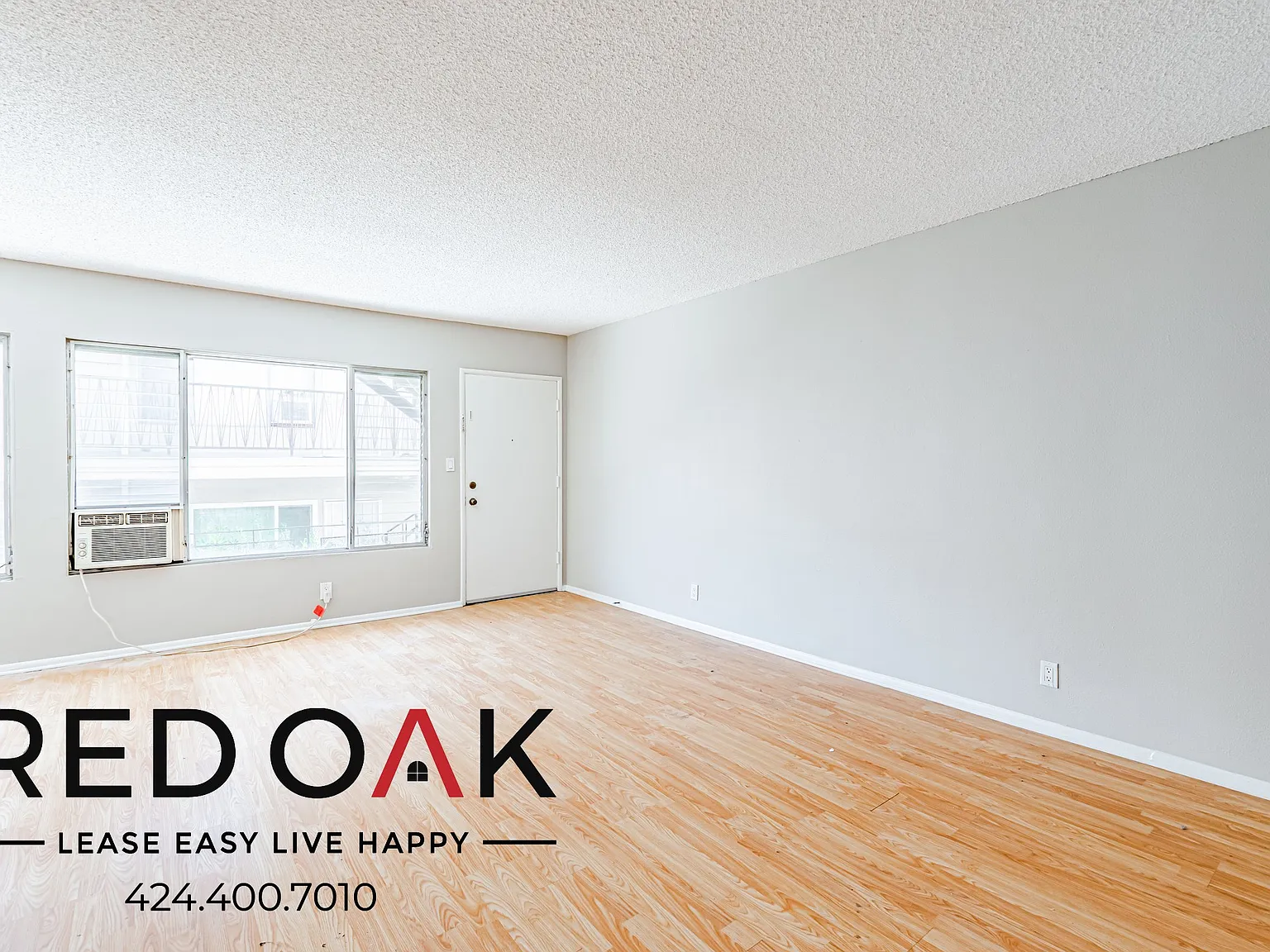 1051 N Ogden Dr — Photo 2