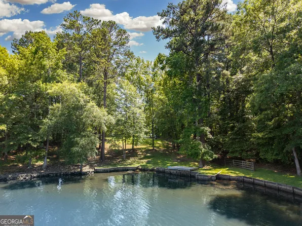 919 S Steel Bridge Rd, Eatonton, GA 31024