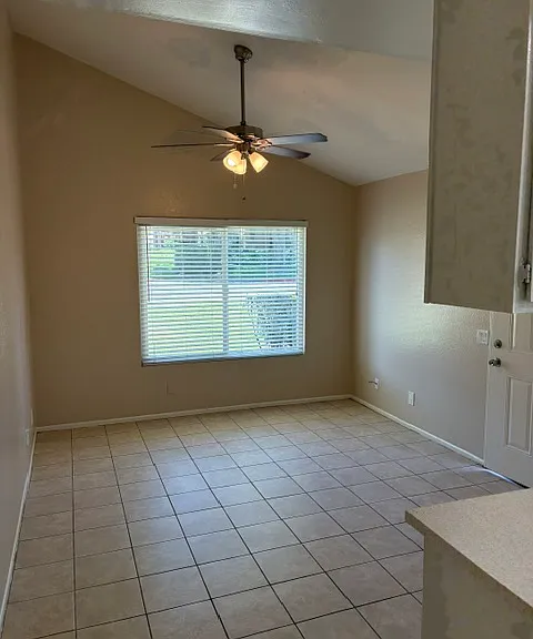 1227 Vista Serena Ave #1227 — Photo 5