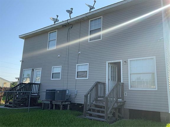 2nd image of 4908-10 Laine Ave