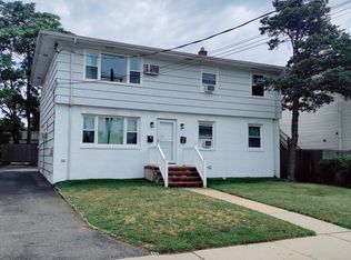 66 Mechanic St, Red Bank, NJ 07701